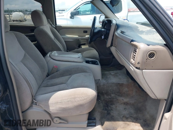 2004 Chevrolet Tahoe LS with VIN 1GNEC13Z64R168585, listed as a IAAI auction lot 42328021 with 322,354 mi miles and . Bid and sale history available at DreamBid. Image 5.