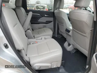 2019 Toyota Highlander Hybrid Limited with VIN 5TDDGRFHXKS075626, listed as a Copart auction lot 46043425 with 47,137 mi miles and Clean title. Bid and sale history available at DreamBid. Image 11.