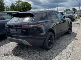 2019 Land Rover Range Rover Velar S z VIN SALYB2EX4KA798720, wystawiony jako IAAI lot #42399467 z przebiegiem 77 937 mil mil oraz . Historia ofert i sprzedaży dostępna na DreamBid. Obrazek 4.