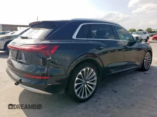 2019 Audi e-tron Prestige with VIN WA1VABGE1KB013888, listed as a Copart auction lot 55246035 with 41,529 mi miles and Salvage Title. Bid and sale history available at DreamBid. Image 3.