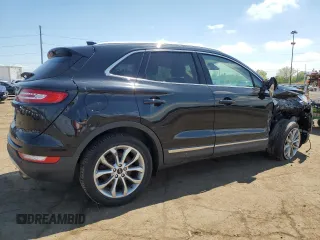 2016 Lincoln MKC Select z VIN 5LMCJ2D99GUJ20017, wystawiony jako Copart lot #57096925 z przebiegiem 95 529 mil mil oraz Czysty tytuł • Clean title. Historia ofert i sprzedaży dostępna na DreamBid. Obrazek 3.