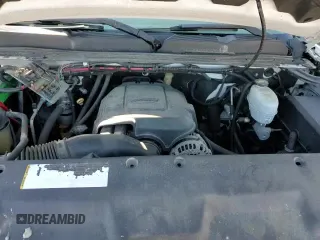 2008 Chevrolet Silverado 3500 с VIN 1GBHC34KX8E209725, выставлен на аукционе Copart как лот 84049514 с пробегом 222 549 миль миль и Списание • Salvage title. История ставок и продаж доступна на DreamBid. Изображение 12.