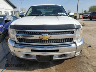 2012 Chevrolet Silverado 1500 LT with VIN 1GCRKSE7XCZ114154, listed as a Copart auction lot 54243775 with 183,908 mi miles and Salvage Title. Bid and sale history available at DreamBid. Image 5.