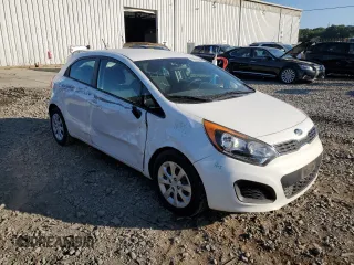 2014 Kia Rio EX with VIN KNADN5A37E6410739, listed as a Copart auction lot 70122594 with 60,177 mi miles and Salvage Title. Bid and sale history available at carsss.com. Image 4.