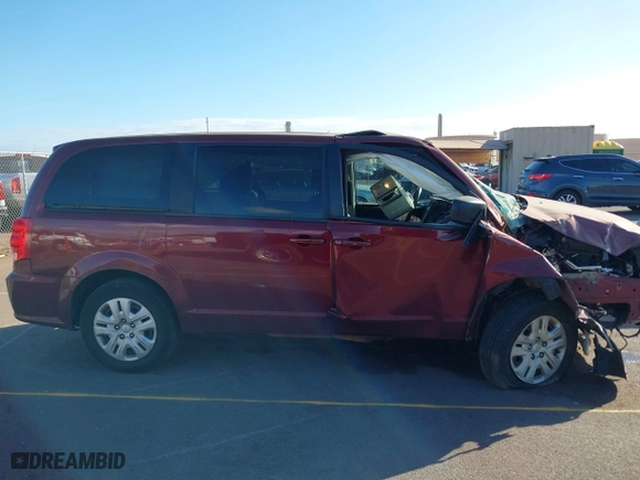 2018 Dodge Grand Caravan SE Plus with VIN 2C4RDGBG6JR137482, listed as a IAAI auction lot 41176029 with 47,651 mi miles. Bid and sale history available at carsss.com. Image 14.
