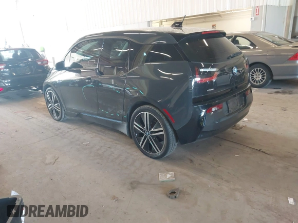 2015 BMW i3 z VIN WBY1Z2C5XFV556131, wystawiony jako IAAI lot #42050070 z przebiegiem 60 889 mil mil oraz . Historia ofert i sprzedaży dostępna na DreamBid. Obrazek 3.