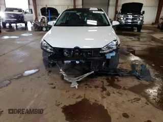 2020 Volkswagen Golf TSI z VIN 3VWW57AU5LM016991, wystawiony jako Copart lot #69131344 z przebiegiem 15 627 mil mil oraz Nie do naprawy • Non repairable. Historia ofert i sprzedaży dostępna na DreamBid. Obrazek 11.