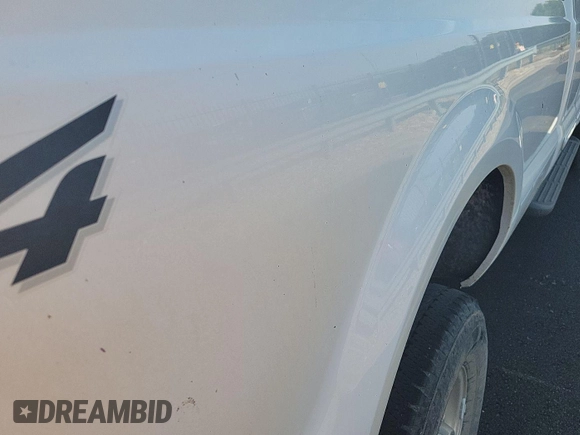 2002 Ford F-350 XL with VIN 1FTSX31F62EC42774, listed as a IAAI auction lot 42566371 with 197,792 mi miles and . Bid and sale history available at DreamBid. Image 26.