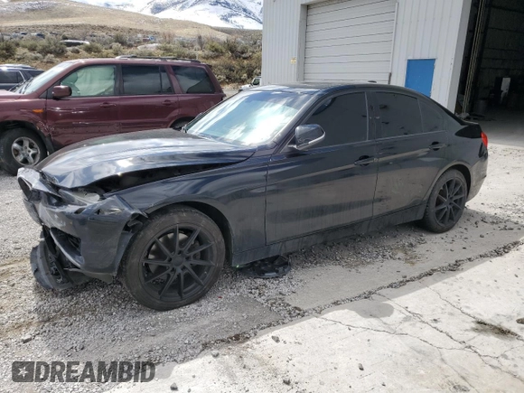 2013 BMW 3 Series 328i xDrive z VIN WBA3B3C56DF542445, wystawiony jako Copart lot #51684005 z przebiegiem 113 141 mil mil oraz Szkoda całkowita • Salvage title. Historia ofert i sprzedaży dostępna na DreamBid. Obrazek 1.