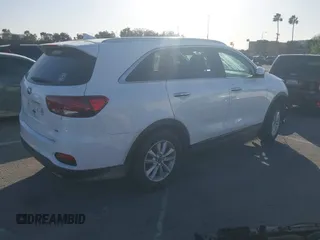 2019 Kia Sorento S V6 with VIN 5XYPG4A57KG532483, listed as a IAAI auction lot 41279048 with 1 mi miles. Bid and sale history available at carsss.com. Image 4.