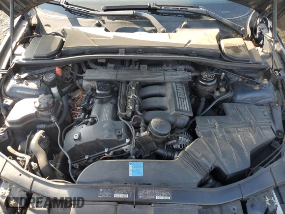 2007 BMW 3 Series 328xi with VIN WBAVC73597KP30532, listed as a Copart auction lot 54102915 with 143,583 mi miles and Clean title. Bid and sale history available at DreamBid. Image 11.