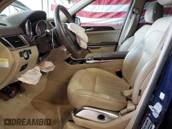 2013 Mercedes-Benz GL 450 z VIN 4JGDF7CE3DA147859, wystawiony jako Copart lot #53194885 z przebiegiem 234 182 mil mil oraz Szkody całkowita. Historia ofert i sprzedaży dostępna na DreamBid. Obrazek 7.