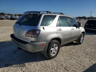 2001 Lexus RX 300 with VIN JTJGF10U310084013, listed as a Copart auction lot 77630024 with 0 mi miles and Salvage Title. Bid and sale history available at carsss.com. Image 3.
