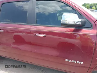 2019 Ram 1500 Laramie z VIN 1C6SRFJTXKN652650, wystawiony jako IAAI lot #42553987 z przebiegiem 78 609 mil mil oraz . Historia ofert i sprzedaży dostępna na DreamBid. Obrazek 13.