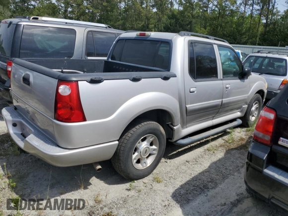 2004 Ford Explorer Sport Trac XLS with VIN 1FMZU67K24UB65144, listed as a Copart auction lot 52611305 with 211,806 mi miles and Salvage title. Bid and sale history available at DreamBid. Image 3.