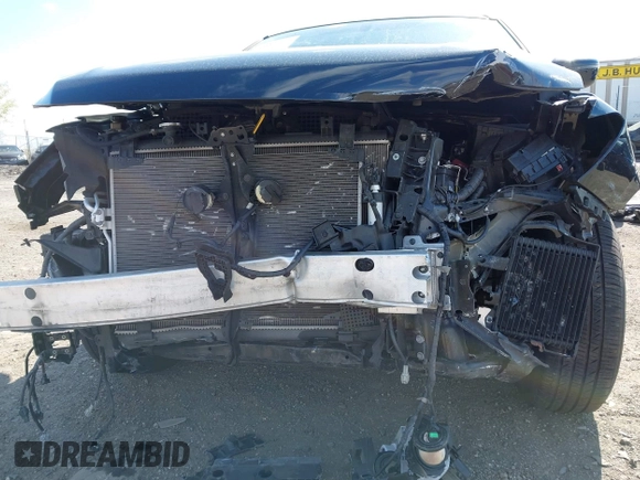 2020 Nissan Pathfinder SV with VIN 5N1DR2BNXLC650206, listed as a IAAI auction lot 42042927 with 40,478 mi miles and . Bid and sale history available at DreamBid. Image 6.