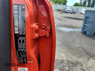 2021 Jeep Renegade Latitude with VIN ZACNJCBB2MPM82566, listed as a Copart auction lot 61847525 with 28,741 mi miles and Salvage title. Bid and sale history available at DreamBid. Image 12.