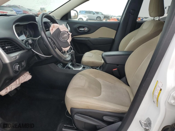 2015 Jeep Cherokee Sport with VIN 1C4PJLAB1FW611867, listed as a Copart auction lot 45291945 with 95,092 mi miles and Salvage Title. Bid and sale history available at carsss.com. Image 7.
