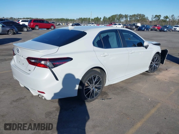 2023 Toyota Camry SE z VIN 4T1G11AK5PU095414, wystawiony jako IAAI lot #41729717 z przebiegiem 35 233 mil mil oraz . Historia ofert i sprzedaży dostępna na DreamBid. Obrazek 4.