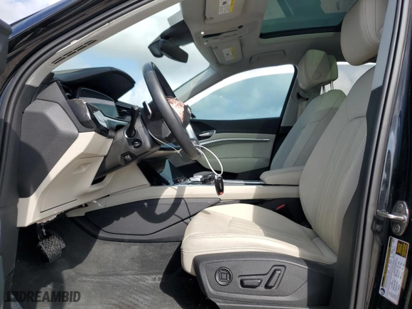 2024 Audi Q8 e-tron Premium Plus with VIN WA15AAGE4RB029832, listed as a Copart auction lot 79555074 with 12,722 mi miles and Salvage Title. Bid and sale history available at carsss.com. Image 7.