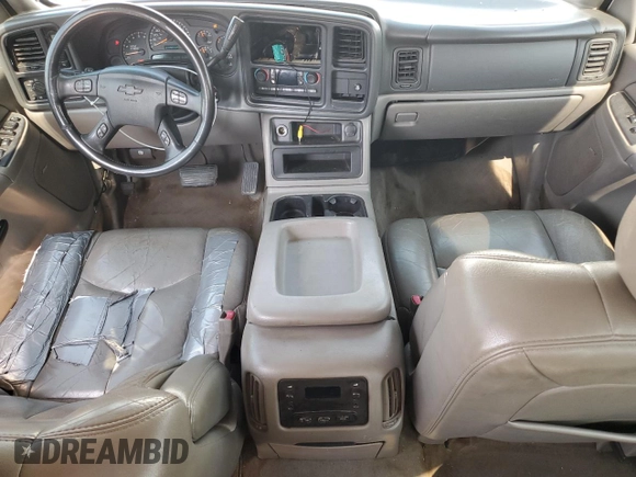 2005 Chevrolet Avalanche LS z VIN 3GNEK12Z15G275369, wystawiony jako Copart lot #59107835 z przebiegiem 252 387 mil mil oraz Szkoda całkowita • Salvage title. Historia ofert i sprzedaży dostępna na DreamBid. Obrazek 8.