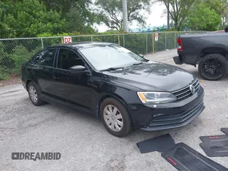 2015 Volkswagen Jetta S с VIN 3VW2K7AJ2FM416007, выставлен на аукционе IAAI как лот 42422725 с пробегом 95 917 миль миль и . История ставок и продаж доступна на DreamBid. Изображение 1.