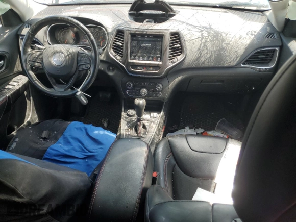 2021 Jeep Cherokee Trailhawk with VIN 1C4PJMBXXMD110436, listed as a Copart auction lot 57829375 with 46,647 mi miles and Salvage title. Bid and sale history available at DreamBid. Image 8.