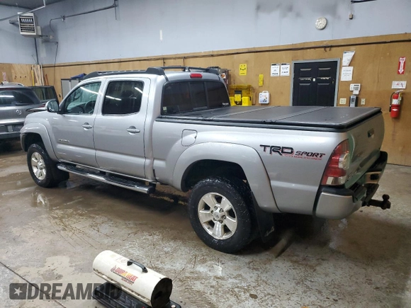 2014 Toyota Tacoma with VIN 5TFMU4FN8EX019541, listed as a Copart auction lot 55295645 with 206,725 mi miles and Clean title. Bid and sale history available at DreamBid. Image 2.