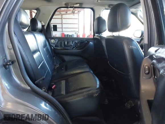2003 Ford Escape Limited с VIN 1FMCU04183KA03950, выставлен на аукционе IAAI как лот 42143032 с пробегом 198 189 миль миль и . История ставок и продаж доступна на DreamBid. Изображение 8.