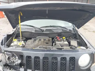 2014 Jeep Patriot Limited with VIN 1C4NJRCB8ED728752, listed as a IAAI auction lot 42155709 with 107,511 mi miles and . Bid and sale history available at DreamBid. Image 10.