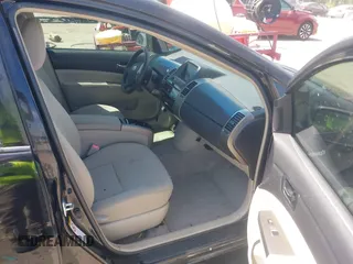 2009 Toyota Prius with VIN JTDKB20U397869309, listed as a IAAI auction lot 42104160 with 194,283 mi miles. Bid and sale history available at carsss.com. Image 5.