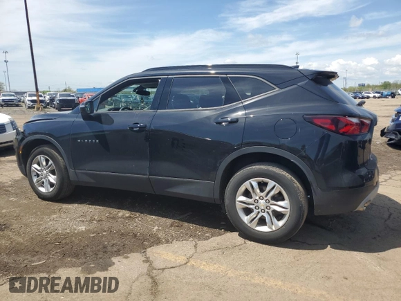 2021 Chevrolet Blazer LT z VIN 3GNKBCRS1MS527138, wystawiony jako Copart lot #55958085 z przebiegiem 60 263 mil mil oraz Szkoda całkowita • Salvage title. Historia ofert i sprzedaży dostępna na DreamBid. Obrazek 2.