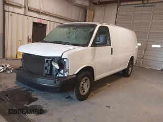 2007 Chevrolet Express Cargo Van with VIN 1GCGG25V871146547, listed as a IAAI auction lot 41347469 with 423,041 mi miles. Bid and sale history available at carsss.com. Image 2.