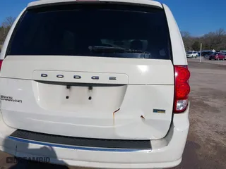 2012 Dodge Grand Caravan SE with VIN 2C4RDGBG1CR214990, listed as a IAAI auction lot 41737352 with 273,821 mi miles. Bid and sale history available at carsss.com. Image 6.