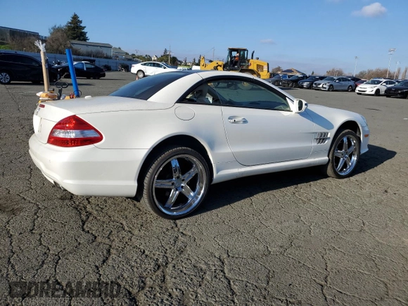 2011 Mercedes-Benz SL 550 с VIN WDBSK7BA8BF163186, выставлен на аукционе Copart как лот 41792755 с пробегом 171 957 миль миль и Чистый • Clean title. История ставок и продаж доступна на DreamBid. Изображение 3.