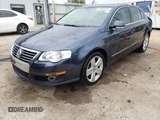 2007 Volkswagen Passat Wolfsburg Edition with VIN WVWAK73CX7P125828, listed as a Copart auction lot 61045374 with 178,894 mi miles and Salvage title. Bid and sale history available at DreamBid. Image 1.