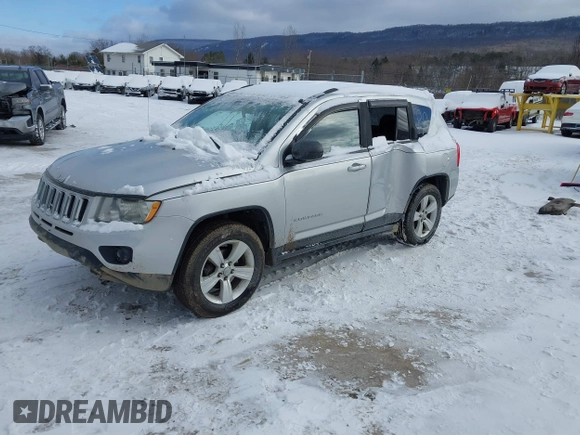 2013 Jeep Compass Sport with VIN 1C4NJDBB1DD113866, listed as a IAAI auction lot 41246375 with 204,405 mi miles. Bid and sale history available at carsss.com. Image 2.