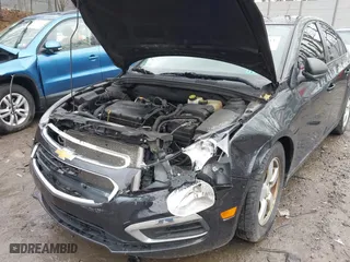 2015 Chevrolet Cruze LS with VIN 1G1PA5SG8F7280830, listed as a IAAI auction lot 41711433 with 87,715 mi miles. Bid and sale history available at carsss.com. Image 6.
