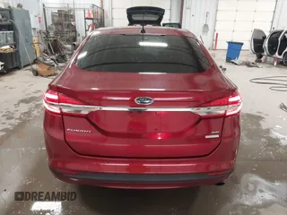 2017 Ford Fusion SE z VIN 3FA6P0HD8HR405800, wystawiony jako IAAI lot #41823918 z przebiegiem 54 034 mil mil oraz . Historia ofert i sprzedaży dostępna na DreamBid. Obrazek 17.
