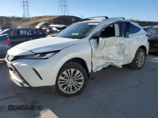 2022 Toyota Venza LE with VIN JTEAAAAH8NJ096324, listed as a Copart auction lot 48895024 with 18,130 mi miles. Bid and sale history available at carsss.com. Image 1.
