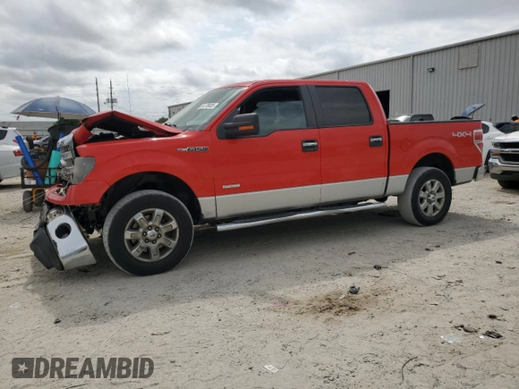 2013 Ford F-150 XL with VIN 1FTFW1ET2DFB96186, listed as a Copart auction lot 54178405 with 211,232 mi miles and Salvage Title. Bid and sale history available at carsss.com. Image 1.
