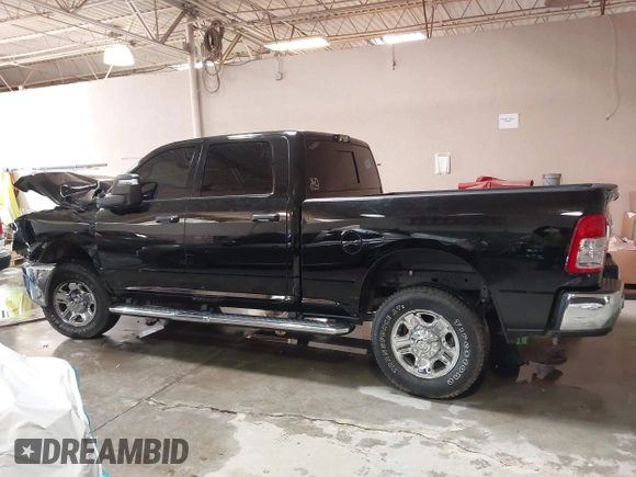 2024 Ram 2500 Tradesman with VIN 3C6UR5CJ5RG251069, listed as a IAAI auction lot 41392042 with 1 mi miles. Bid and sale history available at carsss.com. Image 15.