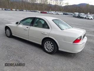 2005 Lincoln LS w/Luxury Pkg with VIN 1LNHM86S05Y640194, listed as a IAAI auction lot 41821098 with 196,063 mi miles. Bid and sale history available at carsss.com. Image 3.