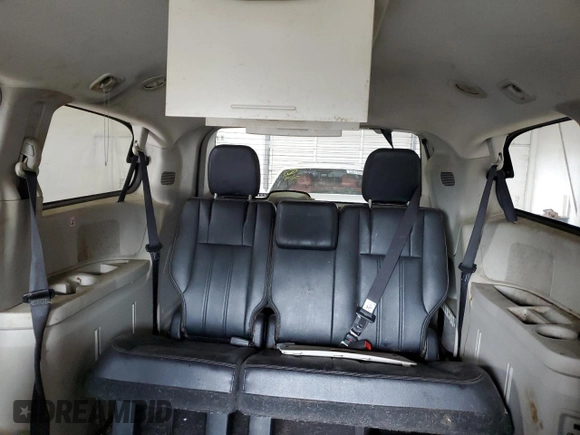 2015 Chrysler Town & Country Touring with VIN 2C4RC1BG9FR695897, listed as a Copart auction lot 53899435 with Not Provided miles and Clean Title. Bid and sale history available at DreamBid. Image 10.