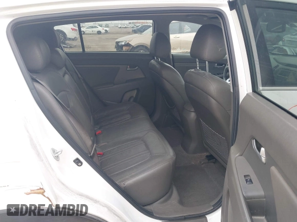 2011 Kia Sportage EX with VIN KNDPC3A23B7111160, listed as a IAAI auction lot 41555686 with 236,672 mi miles. Bid and sale history available at carsss.com. Image 8.