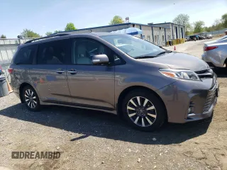 2018 Toyota Sienna XLE z VIN 5TDDZ3DC2JS200440, wystawiony jako Copart lot #54731805 z przebiegiem 80 636 mil mil oraz Szkoda całkowita • Salvage title. Historia ofert i sprzedaży dostępna na DreamBid. Obrazek 4.