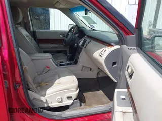 2011 Ford Flex Limited with VIN 2FMGK5DC2BBD00260, listed as a IAAI auction lot 42056153 with 183,413 mi miles. Bid and sale history available at carsss.com. Image 5.
