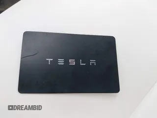 2024 Tesla Model Y Performance z VIN 7SAYGDEF7RA267752, wystawiony jako IAAI lot #42126456 z przebiegiem 21 216 mil mil oraz . Historia ofert i sprzedaży dostępna na DreamBid. Obrazek 11.