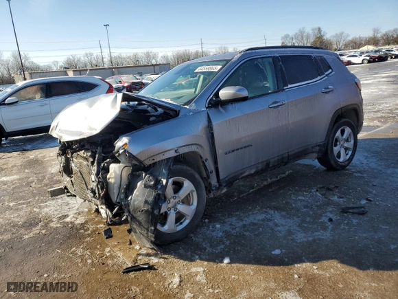 2018 Jeep Compass Latitude with VIN 3C4NJCBB0JT467751, listed as a Copart auction lot 44559865 with 186,205 mi miles and Clean Title. Bid and sale history available at carsss.com. Image 1.