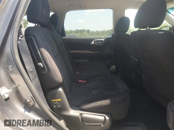 2014 Nissan Pathfinder S with VIN 5N1AR2MM7EC697185, listed as a Copart auction lot 63711745 with 137,153 mi miles and Clean title. Bid and sale history available at DreamBid. Image 11.